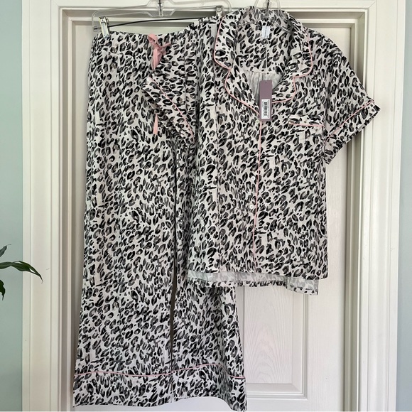 Bare Necessities Other - NWT Bare Necessities cropped pajama set, L